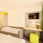 Szálloda Highway 3*