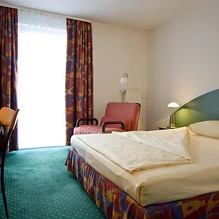 Ξενοδοχείο Highway 3*