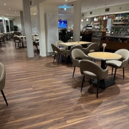 Ξενοδοχείο Highway Herbolzheim