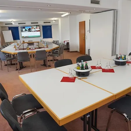 Ξενοδοχείο Highway 3*