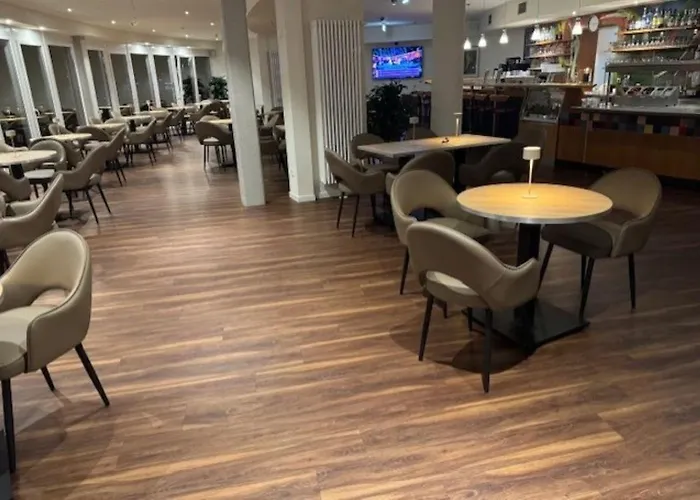 海威高速公路酒店