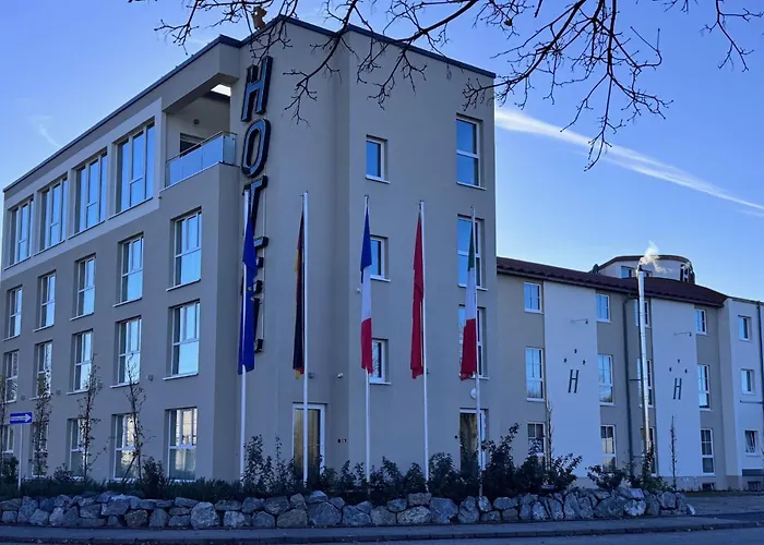 هاي وي فندق 3*