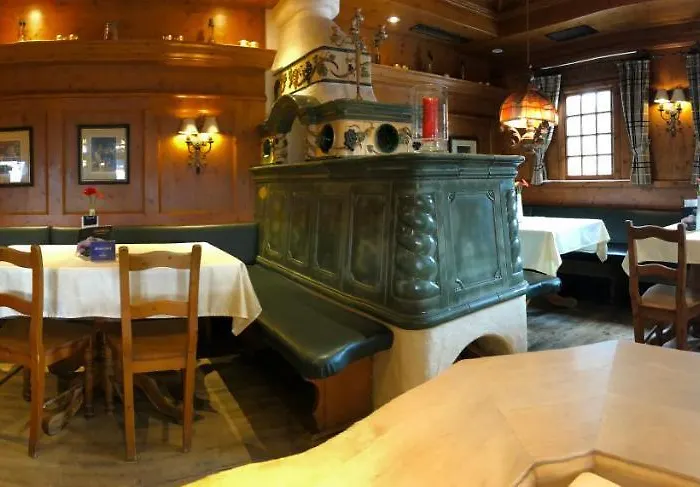 海威高速公路酒店 3*